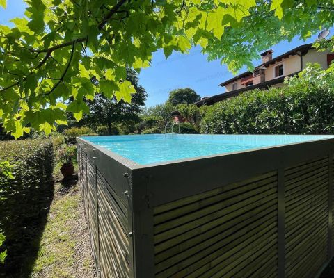 Foto clienti 1 - Piscina Laghetto fuori terra rivestita in Bambù ANTEA<sup>®</sup> 5,12 x 2,12 h.1,26 m